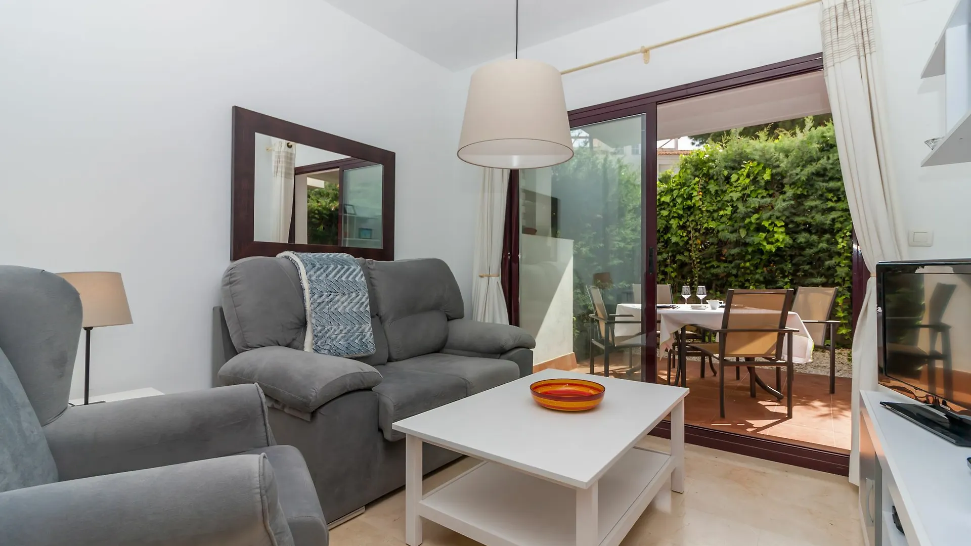 Apartment Jade Riviera Del Sol Mijas Canovas Spain