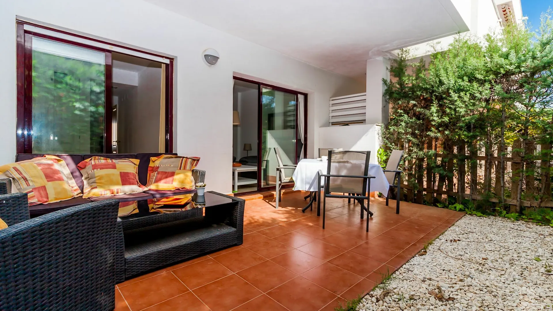 Jade Riviera Del Sol Mijas Canovas